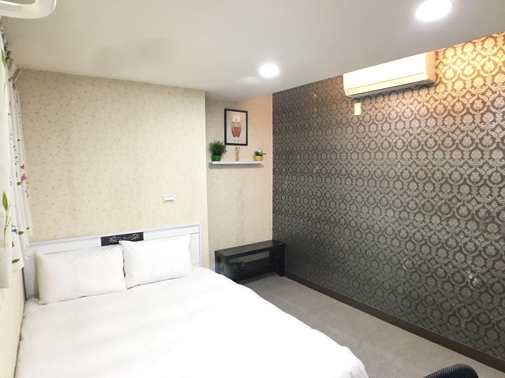 Fongchia Europe III Apartment Taichung Exterior photo
